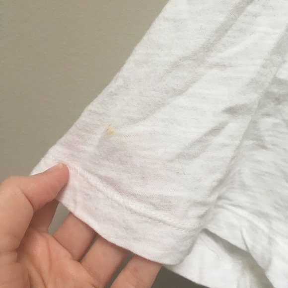 J Crew and Gap T-shirt.  Both XL - Picture 6 of 6